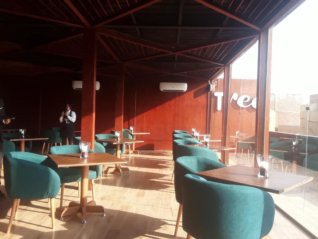 Гиза: Pyramids Sun Capital