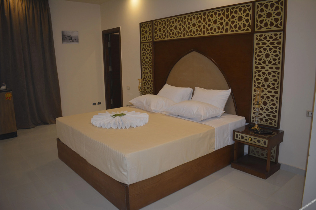 Гиза: Pyramids Sun Capital