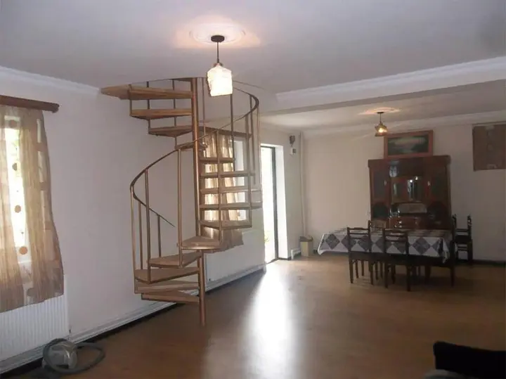Степанцминда: Hotel Nini