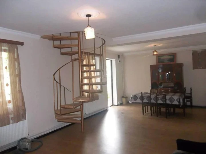Степанцминда: Hotel Nini
