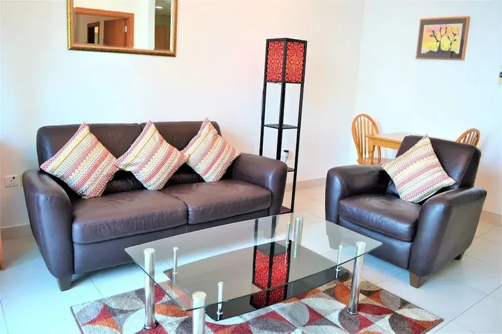 Дубай: Fully Furnished 1BR with Balcony & Marina View - MRVW
