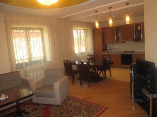 Цахкадзор: House Abel