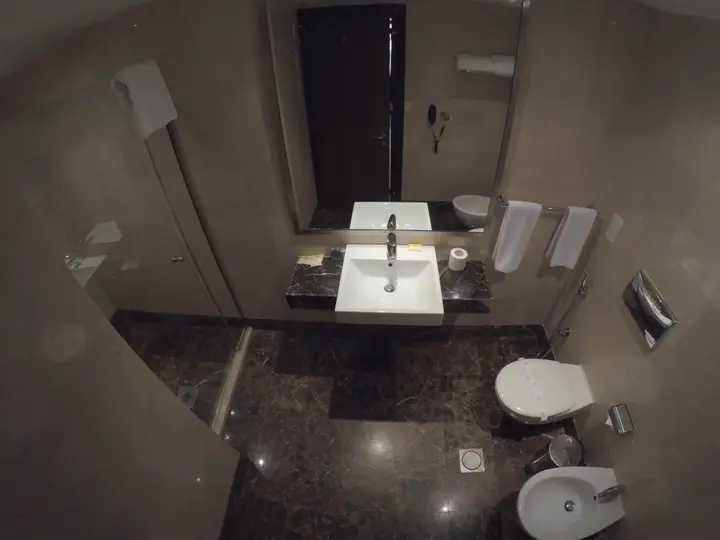 Дубай: Number One Tower Suites Dubai