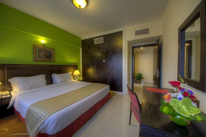 Дубай: Fortune Hotel Apartments