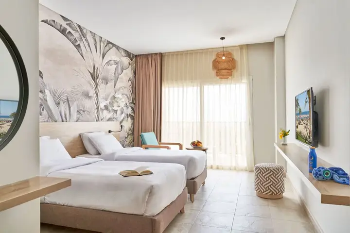 Three Corners Sunny Beach Resort — фото 1