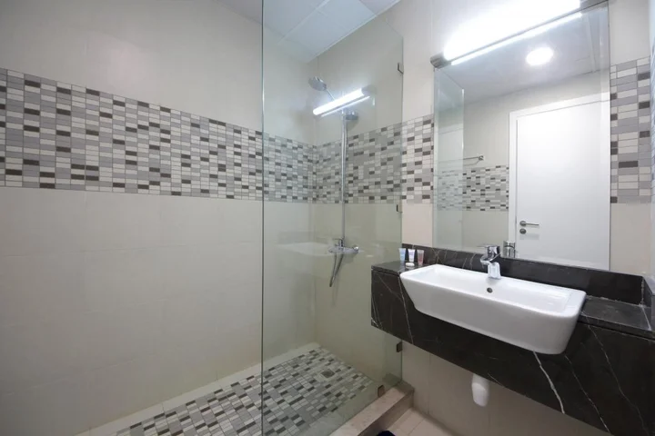 Дубай: Upgraded Studio Al furjan