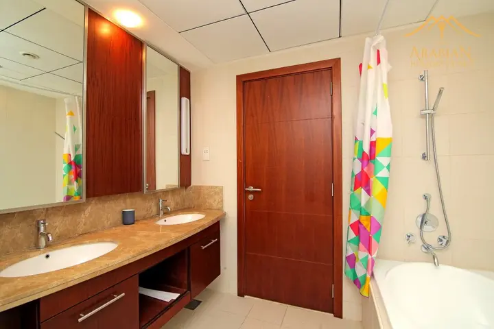 Дубай: Classy 2BHK near to Burj Khalifa - Stand Point -413