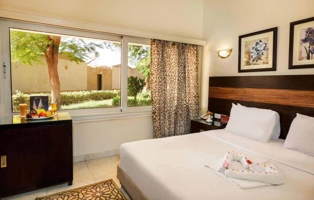 Асуан: Obelisk Nile Hotel Aswan