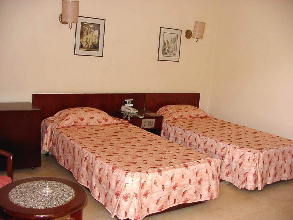 Асуан: Obelisk Nile Hotel Aswan