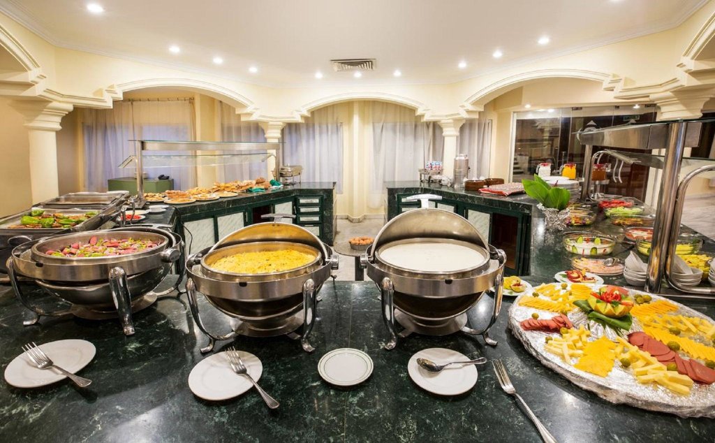 Асуан: Obelisk Nile Hotel Aswan