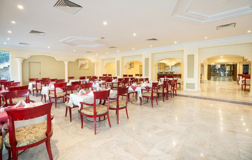 Асуан: Obelisk Nile Hotel Aswan
