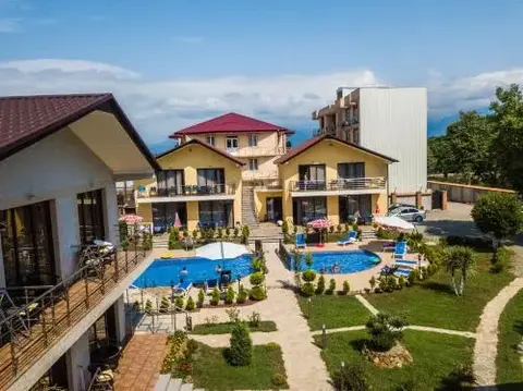 Кобулети: Hotel Chero