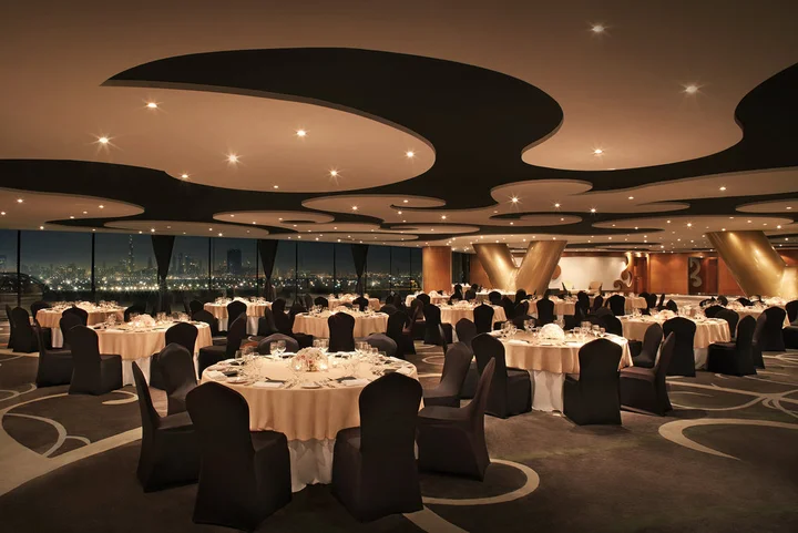 Дубай: Отель The Meydan Hotel Dubai