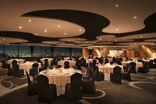Дубай: Отель The Meydan Hotel Dubai