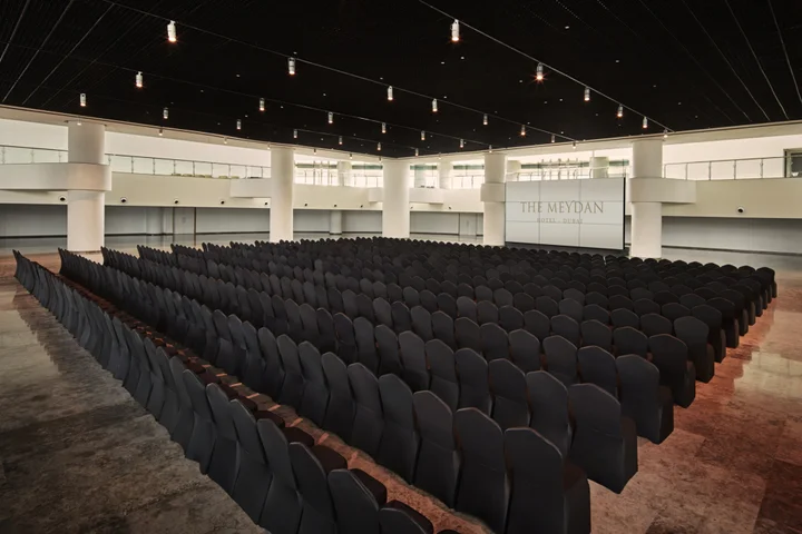 Дубай: Отель The Meydan Hotel Dubai
