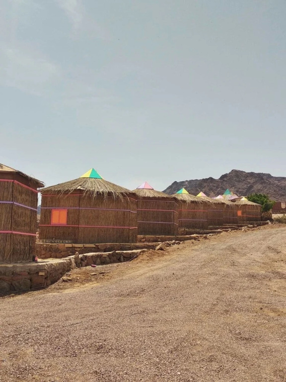 Нувейба: Banana Beach Camp