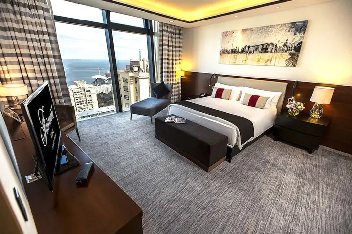 Баку: Apartments By Fairmont Baku Flame Towers