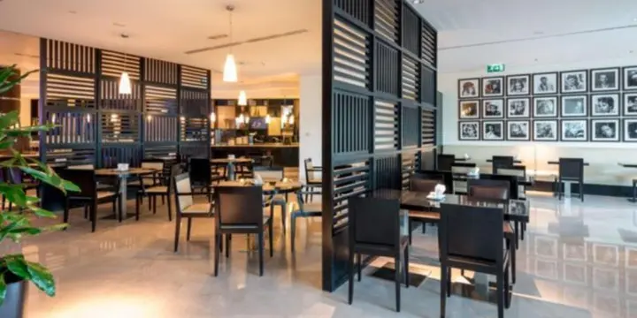 Дубай: Holiday Inn Express Dubai Airport an IHG Hotel