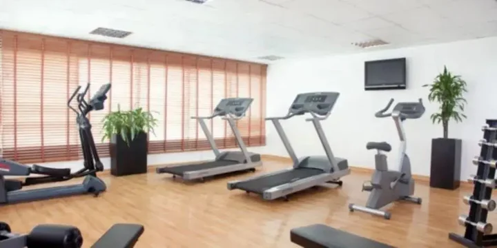 Дубай: Holiday Inn Express Dubai Airport an IHG Hotel