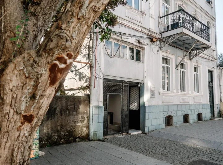 Батуми: Hostel Re