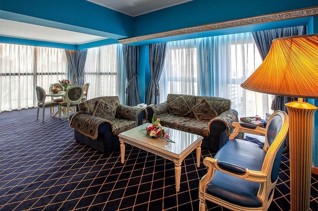 Дубай: Moscow Hotel