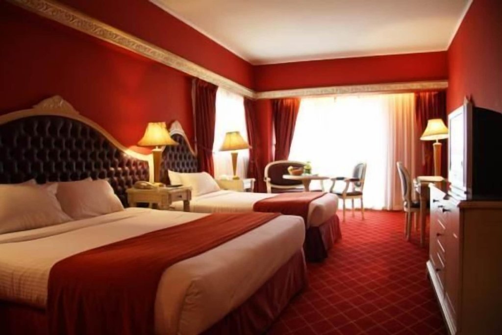 Дубай: Moscow Hotel