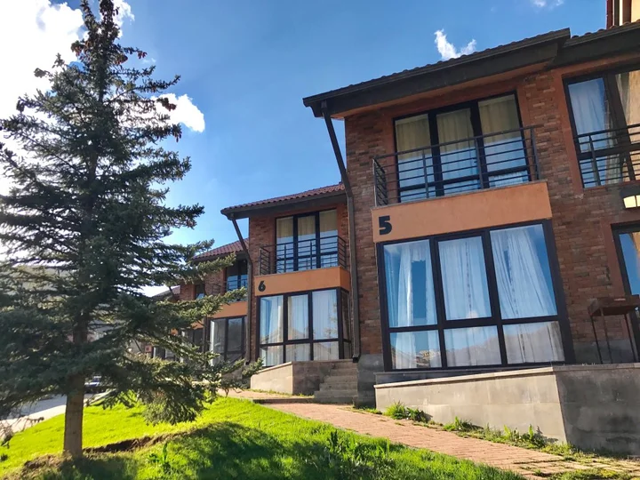 Цахкадзор: Отель Teghenis Resort