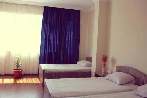 Батуми: Hotel Argo-s