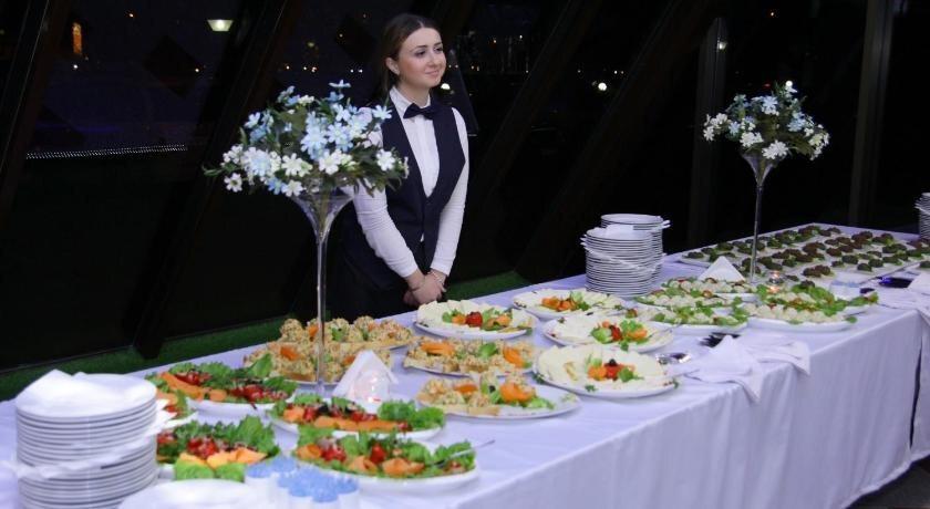Тбилиси: Hotel Patrioti