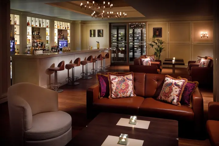 Дубай: Отель Palazzo Versace Dubai