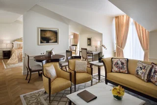Дубай: Отель Palazzo Versace Dubai