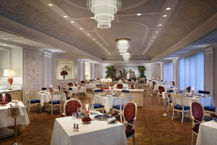 Дубай: Отель Palazzo Versace Dubai