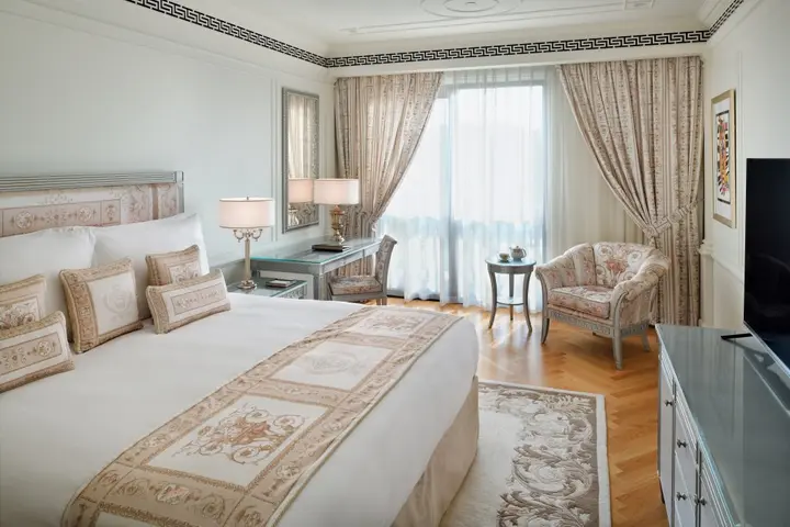Дубай: Отель Palazzo Versace Dubai