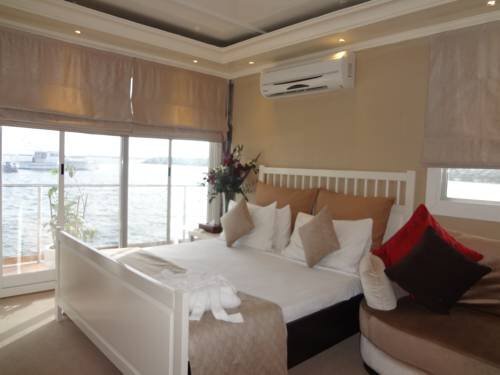 Jawhara Marines Floating Suite — фото 6