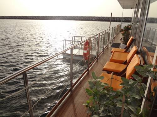 Jawhara Marines Floating Suite — фото 5