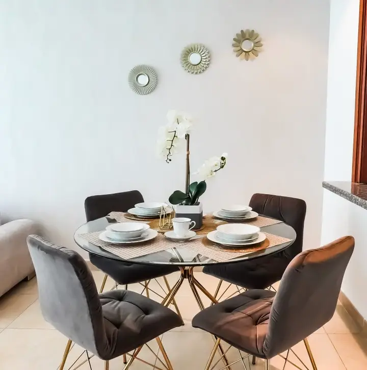 Дубай: Premium 1 BR with Partial Dubai Marina View