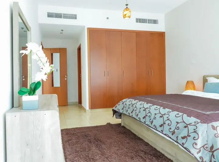 Дубай: Premium 1 BR with Partial Dubai Marina View