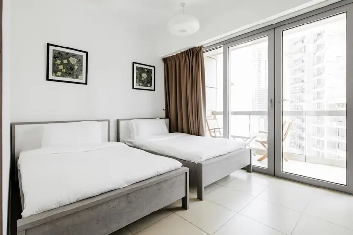 Дубай: Fantastay Downtown Blvd 8