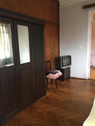 Батуми: Mziuri House