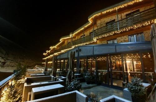 Гудаури: Gudauri Hills Apart Hotel
