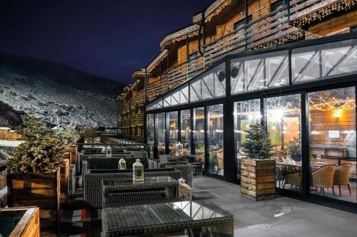 Гудаури: Gudauri Hills Apart Hotel