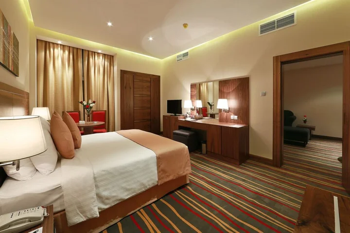Дубай: Al Khaleej Palace Deira Hotel