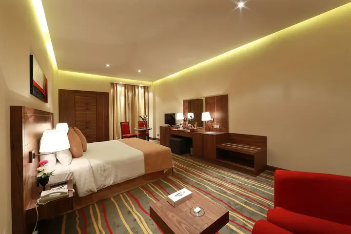 Дубай: Al Khaleej Palace Deira Hotel