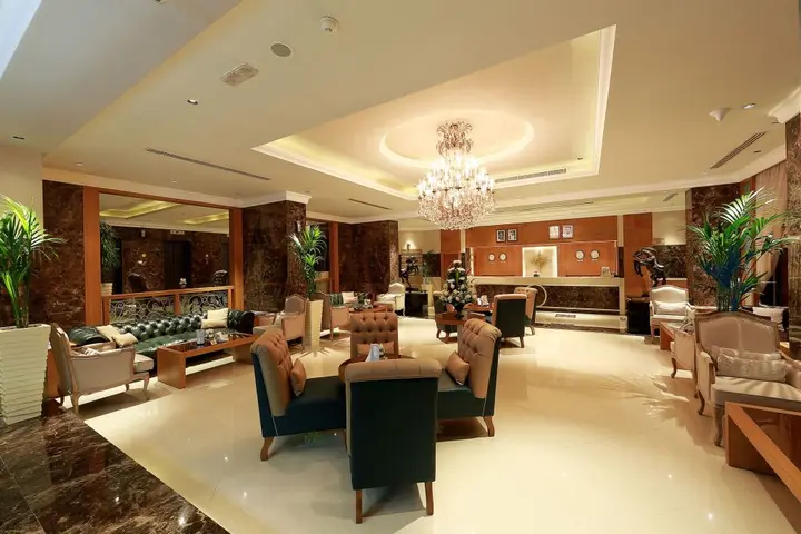Дубай: Al Khaleej Palace Deira Hotel