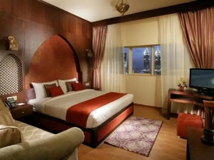 Дубай: Al Khaleej Palace Deira Hotel