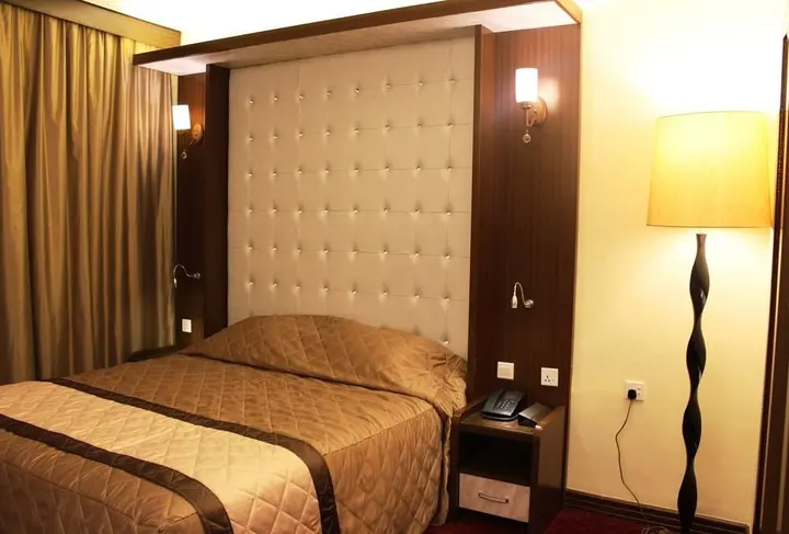 Дубай: Al Khaleej Palace Deira Hotel