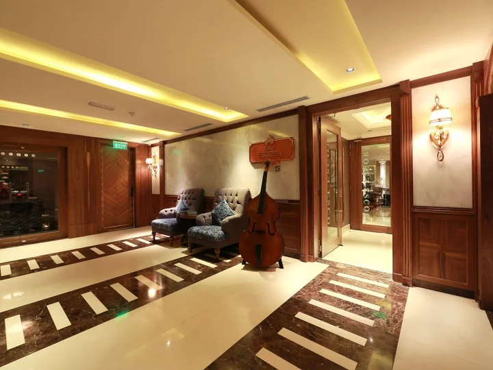 Дубай: Al Khaleej Palace Deira Hotel