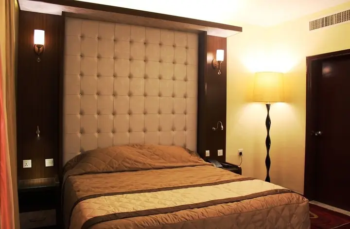 Дубай: Al Khaleej Palace Deira Hotel