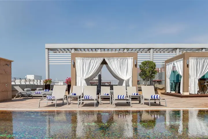 Дубай: Отель Radisson Blu Hotel, Dubai Media City
