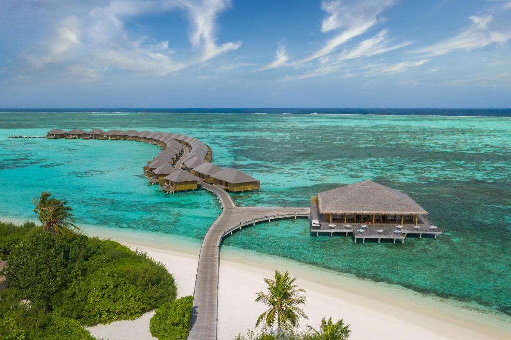 Курортный отель Resort Cocoon Maldives — фото 1